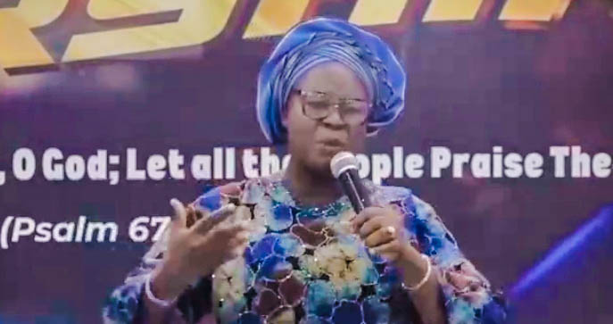 RECOUNT God’s Works, Fajobi Urges Ekiti People at Evening of Praise