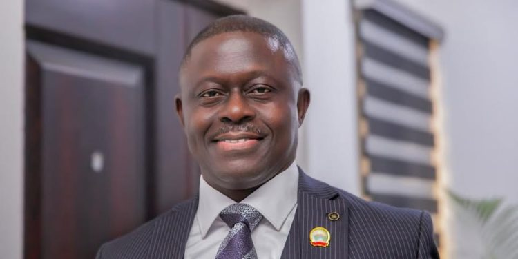 Ekiti Gov’s Press Crew Congratulates Oyebode on Re-Appointment as CPS